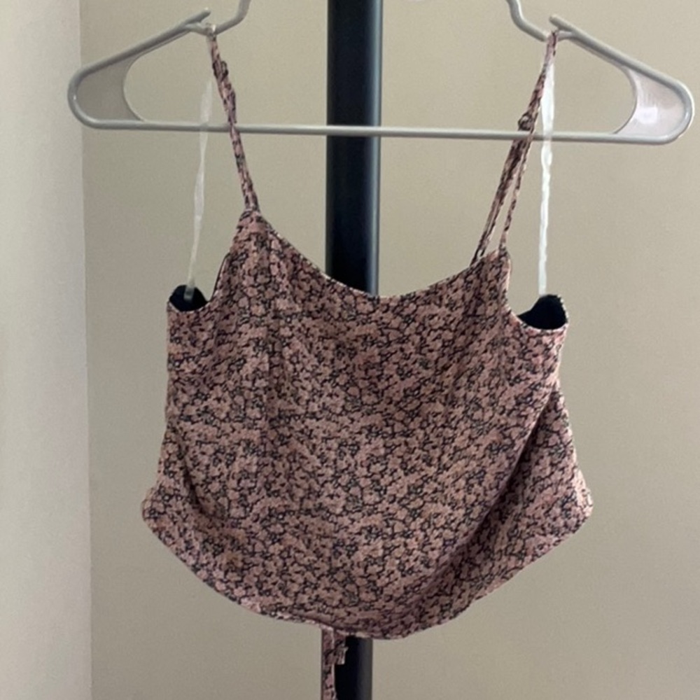 American Eagle Outfitters Blue floral back tie Camisole crop top